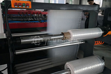 Máquina para fabricar rollo de columna de aire